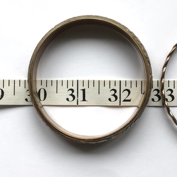 2 Vintages Bangles Copper Bronze Colour - Wear Them Together Or By Themselves - Picture 10 of 10